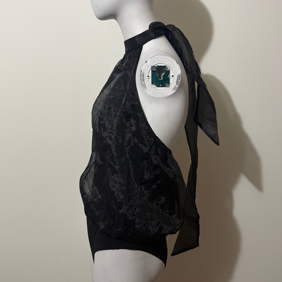 Thirty Thirty Elegant Black Halter Bodysuit Size L - Picture 5 of 8